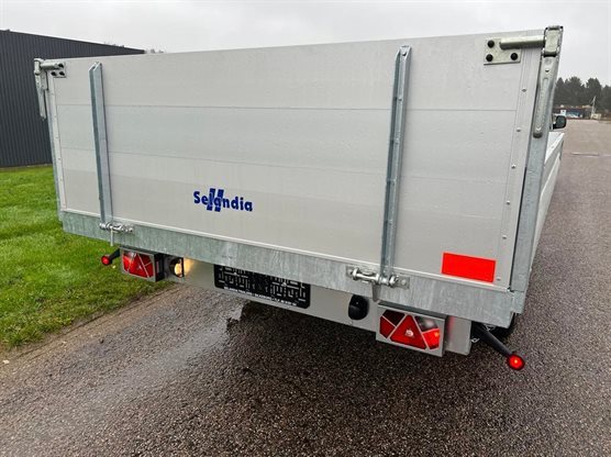 Trip 3500-350 tiptrailer med alusider